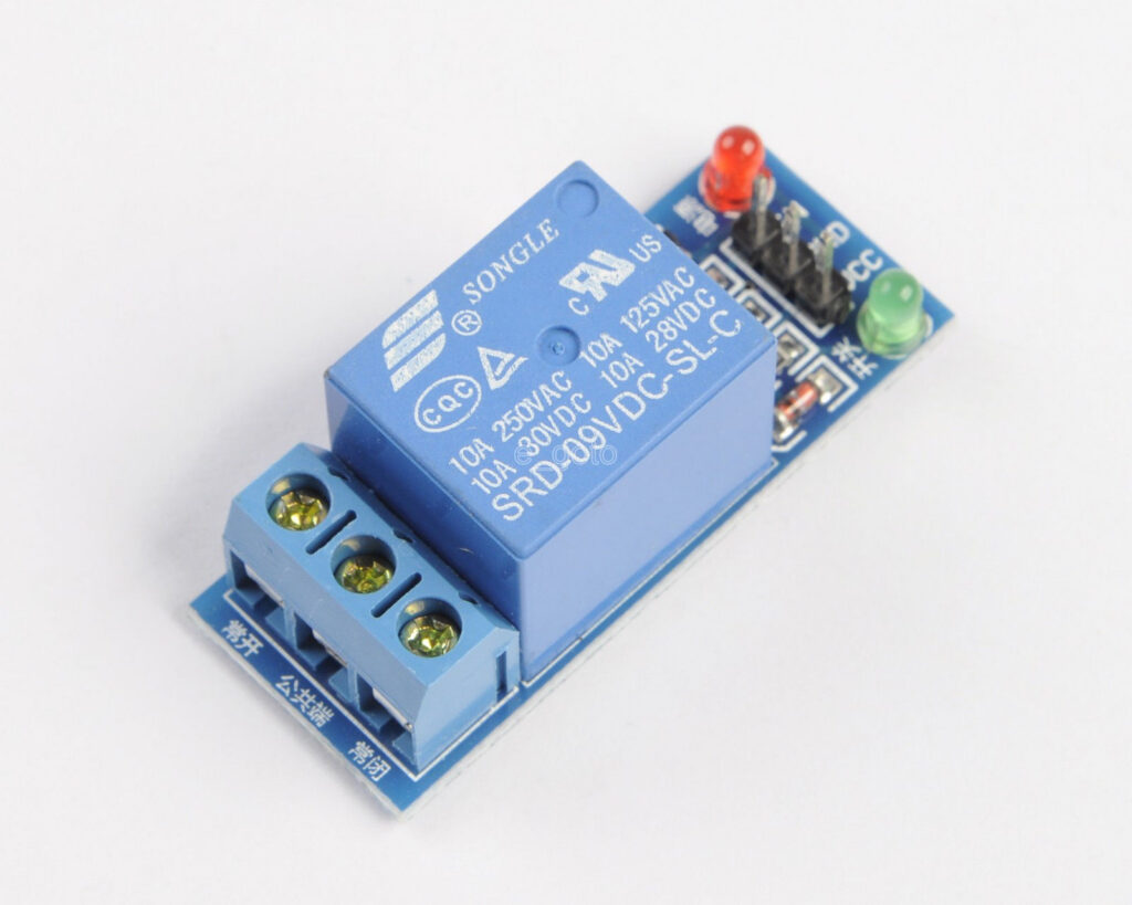 Módulo de controlo com relé de 9V
